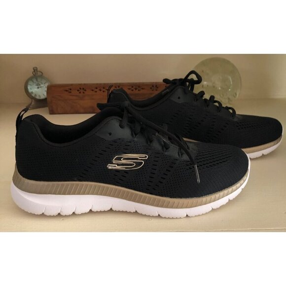 NEW Skechers Women's Memory Foam Slip-ins Summits-Night Chic Sneaker Size 9 - Picture 2 of 9